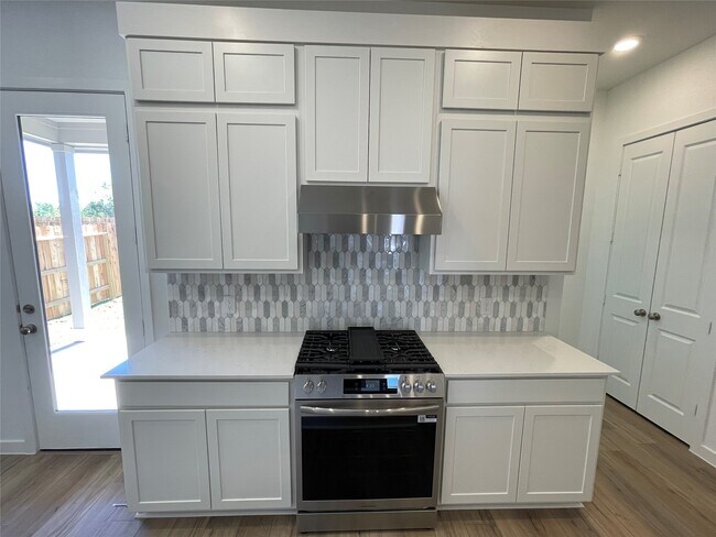 Building Photo - 17415 Lavender Blossom Ln