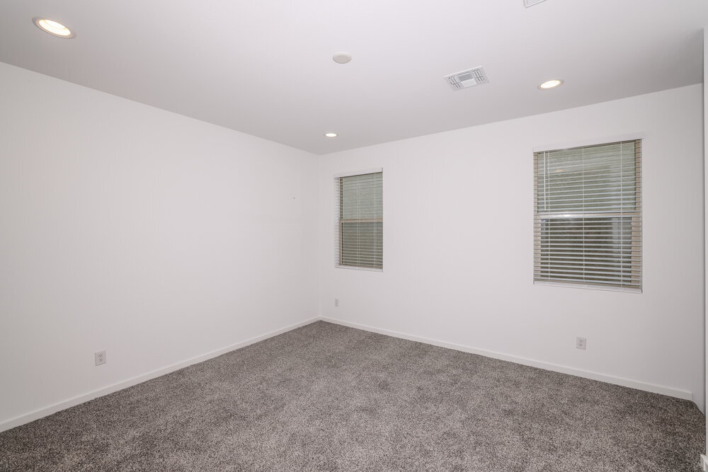 Building Photo - 22740 N 126th Ln