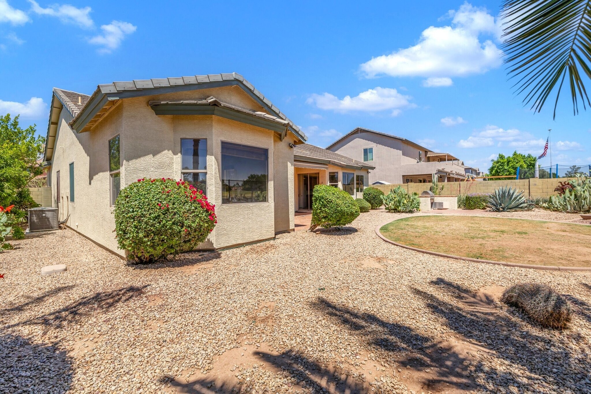 Building Photo - 9639 E Lobo Ave