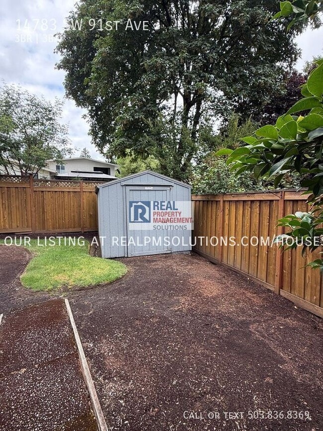 Building Photo - 14783 SW 91st Ave