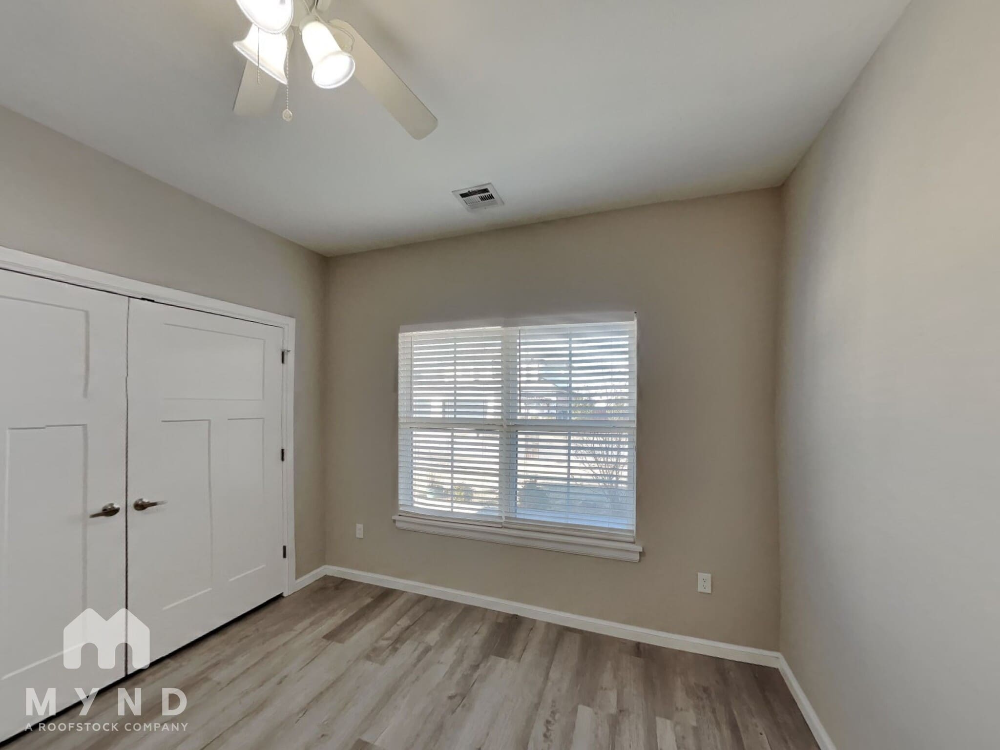 Building Photo - 12924 Firerock Cir