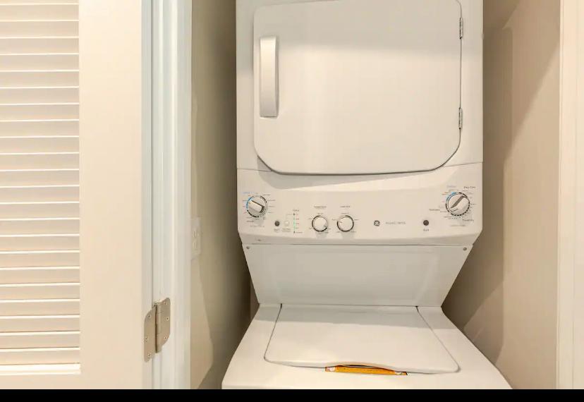 Building Photo - 7824 Yona Ct