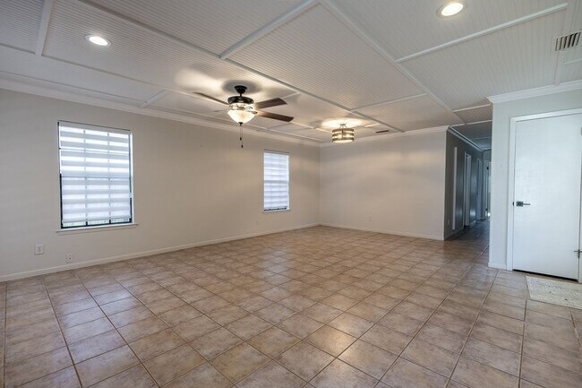 Building Photo - Charming 3BR/2BA Cottage in Downtown Fairhop