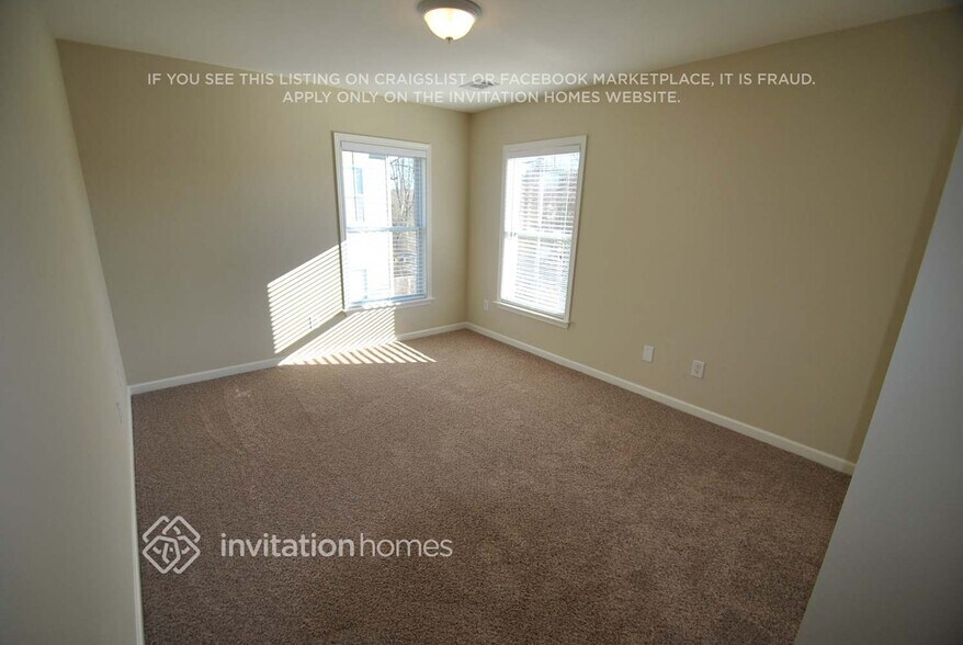 Building Photo - 4970 Fieldgate Ridge Dr