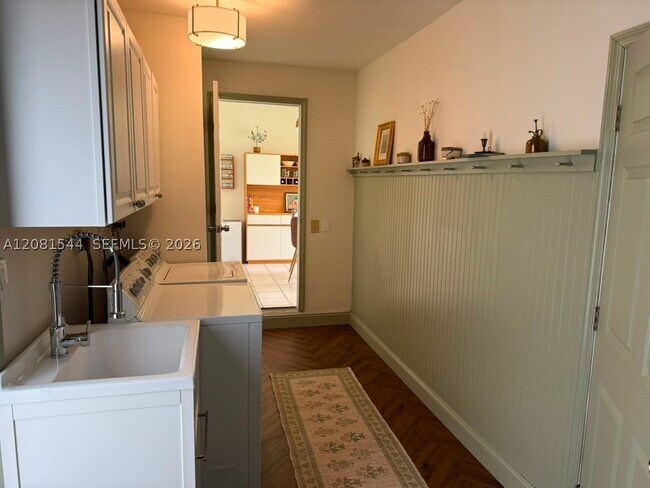 Building Photo - 9334 SW 171st Terrace