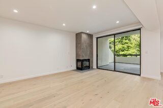 Building Photo - 2142 Century Park Ln