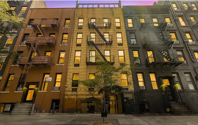 Building Photo - 328 E 74th St