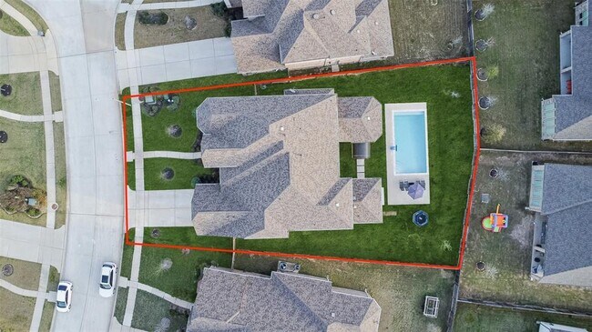 Building Photo - 17366 Camillia Trails