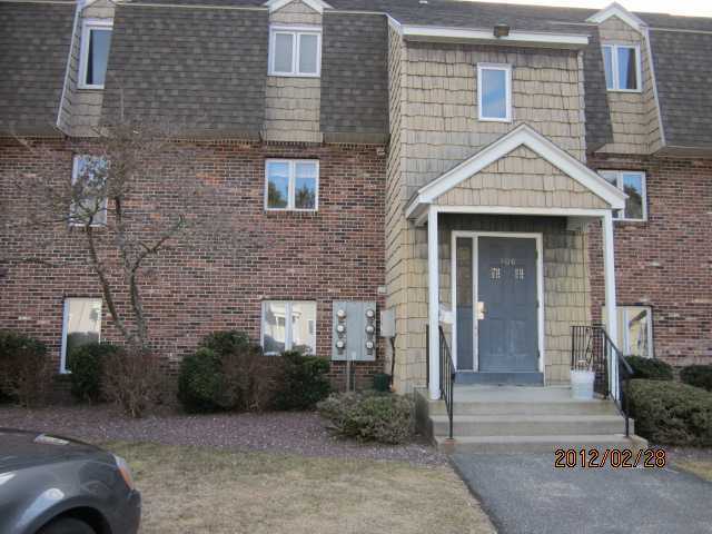 Building Photo - 3154 Main St