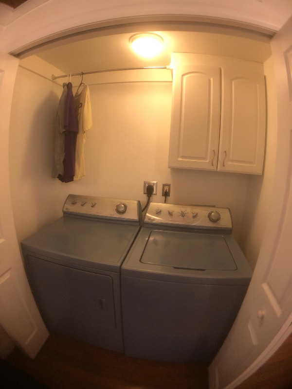 Building Photo - 1015 Beamer St