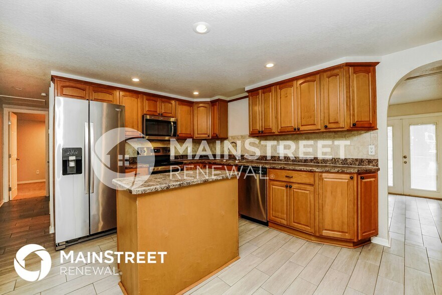 Building Photo - 2421 Harvard Rd