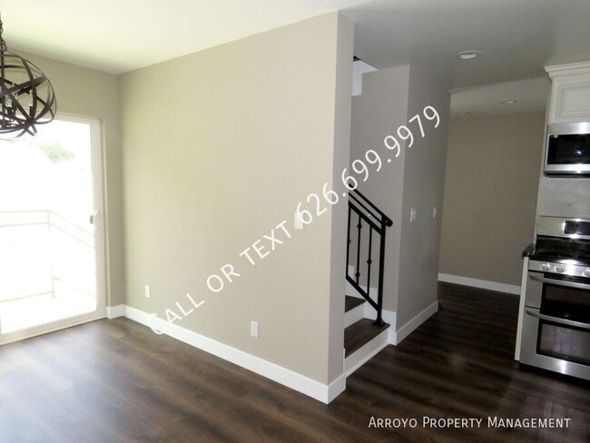 Building Photo - 8424 Grenoble St