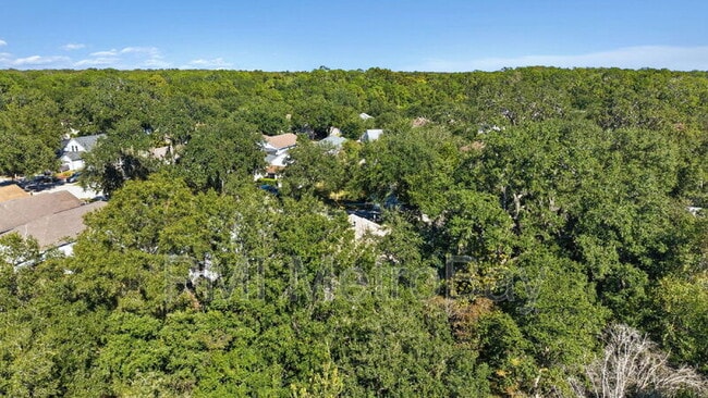 Building Photo - 15016 Deer Meadow Dr
