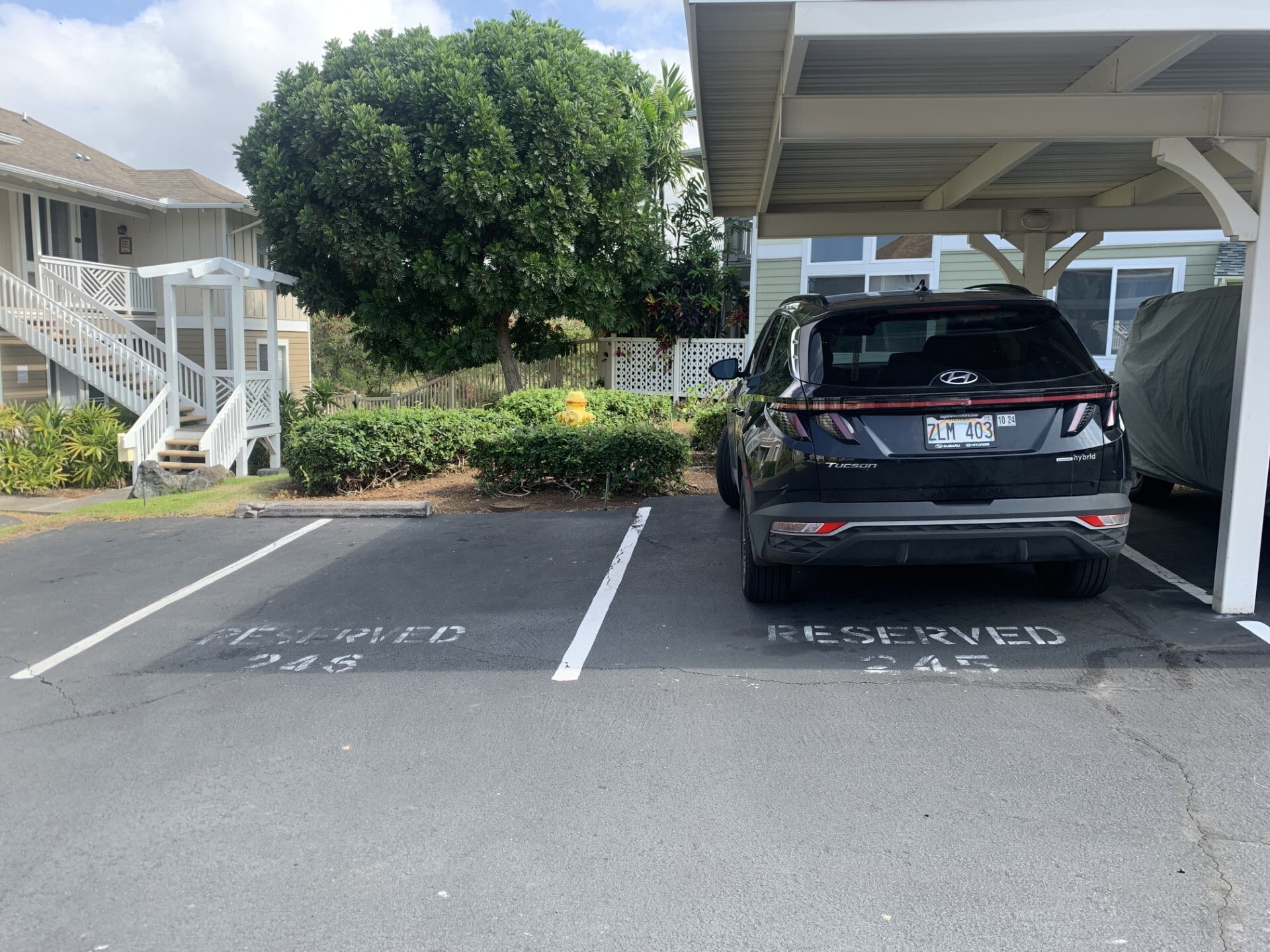 Building Photo - 75-6009 Alii Dr