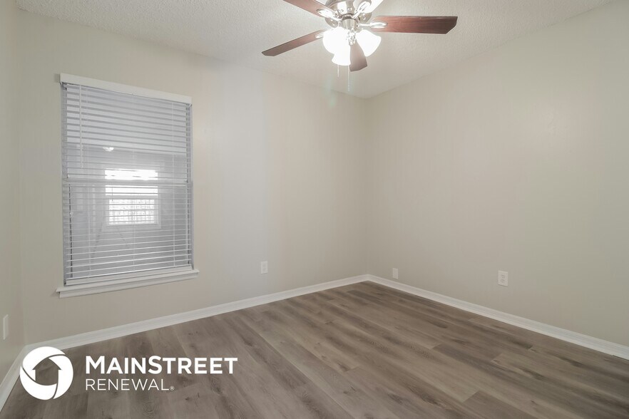 Building Photo - 1318 Abberton Dr