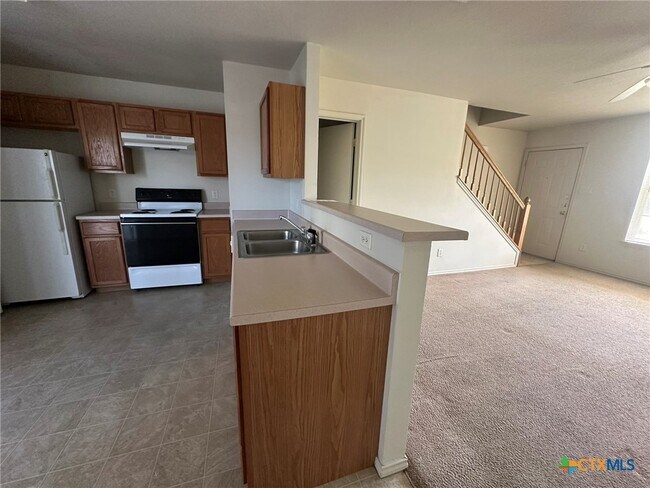 Building Photo - 1620 Inca Dr