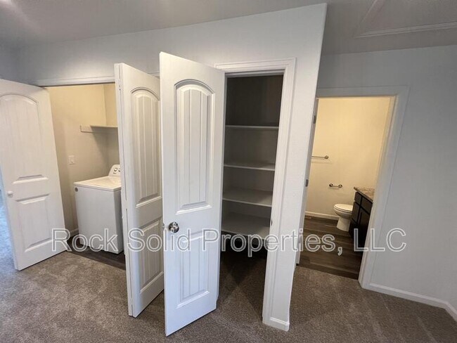 Building Photo - 1508 Danny Pl