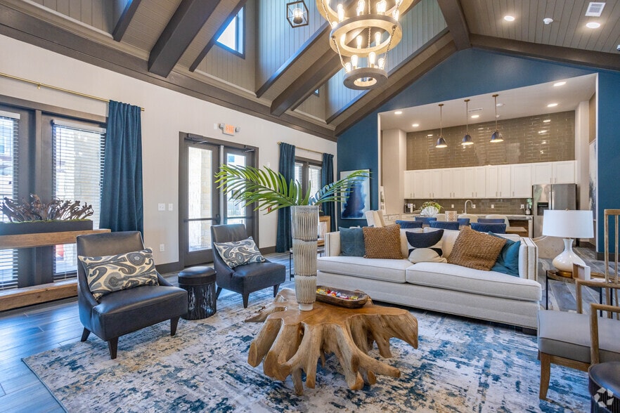 Primary Photo - Reserve at Lake Jackson