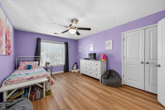 Building Photo - 105 Crossandra Ave