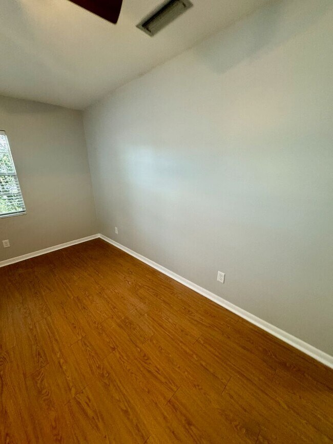 Building Photo - 3 bedroom home with large yard on the west end!