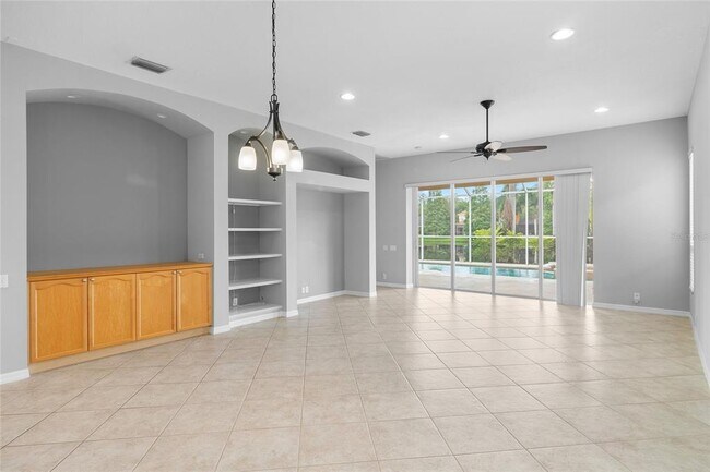 Building Photo - 9514 Greenpointe Dr