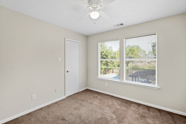 Building Photo - 4259 Gypsy Pops Dr