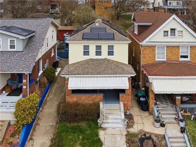 Building Photo - Beautiful Home for Rent