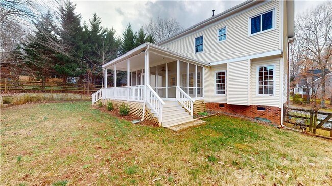 Building Photo - 7819 Red Oaks Trail