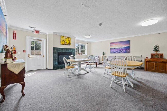 Building Photo - 345 Spencerport Rd