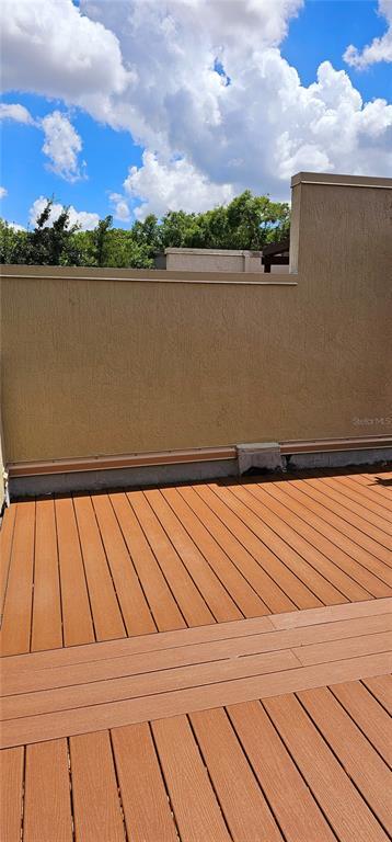 Building Photo - 1147 Delaney Ave