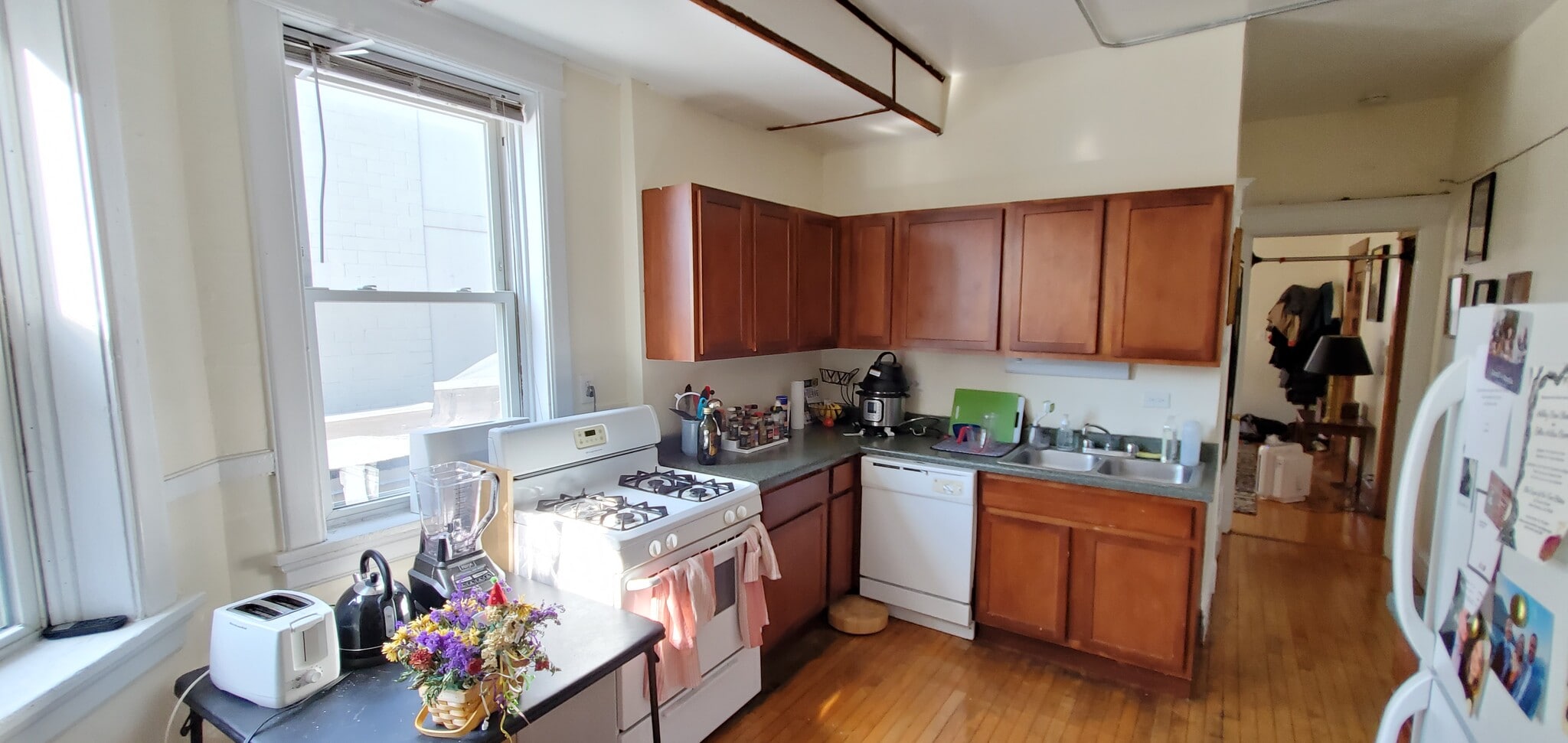 Building Photo - 2615 N Halsted St
