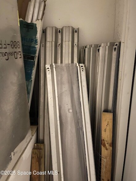 Building Photo - 363 Emerson Dr NW