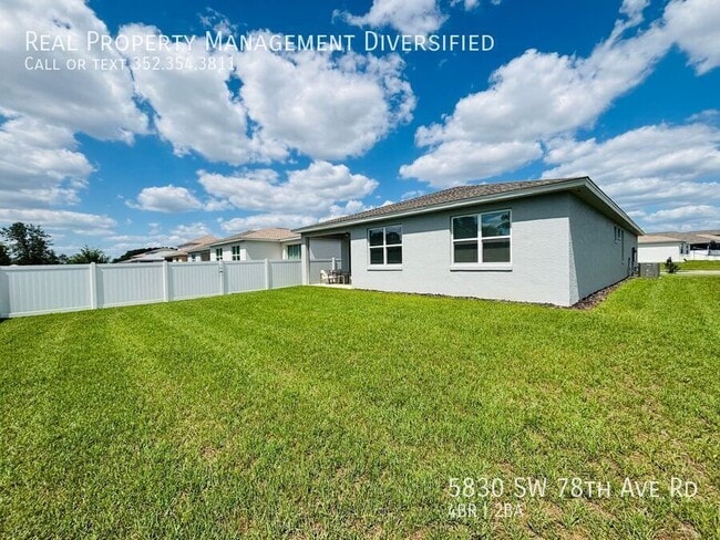 Building Photo - 5830 SW 78th Ave Rd