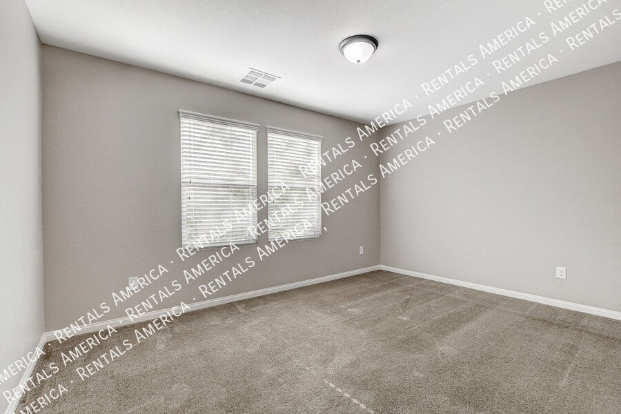 Building Photo - 4650 Ranch House Rd