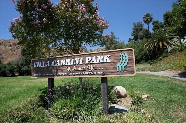 Building Photo - 7718 Vía Sorrento