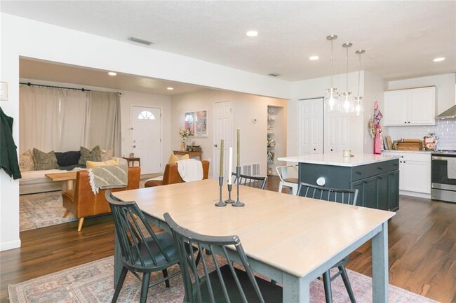 Building Photo - 1612 Berkshire Dr