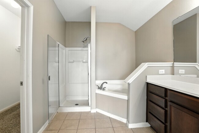 Building Photo - 6626 Poplar Rose Ct.