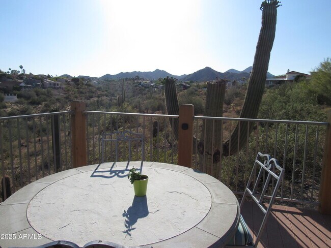 Building Photo - 15759 E Echo Hill Dr