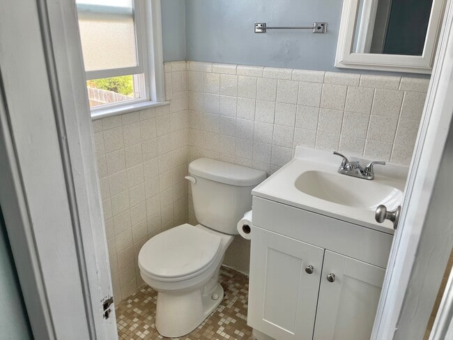 Building Photo - 4 Plex Seller Finance