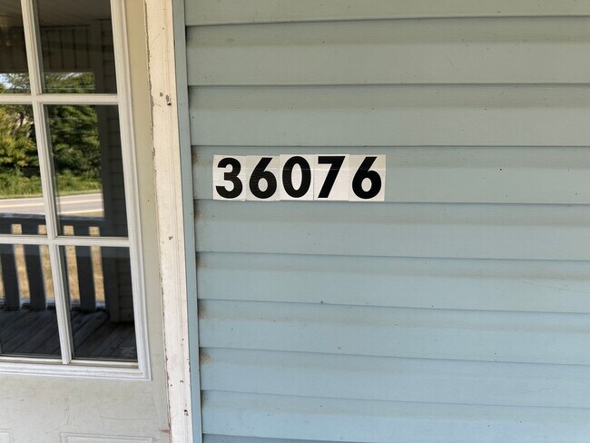 Building Photo - 36072-36076  Hocking Dr., Logan Ohio 43138
