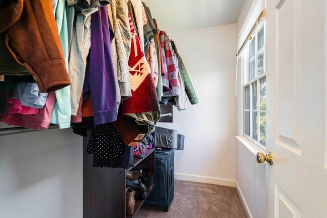 Building Photo - 1141 Decca Dr