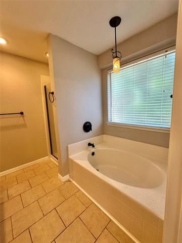 Building Photo - 4905 Spur Ridge Ct