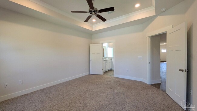 Building Photo - 3333 Southwind Dr