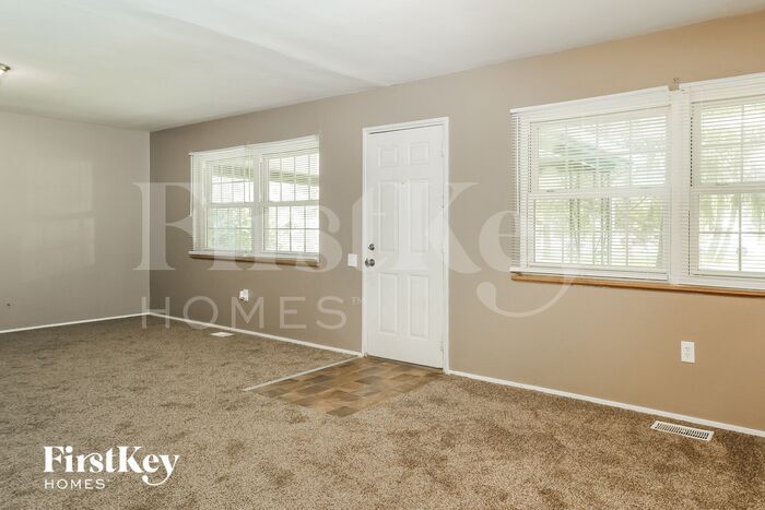 Building Photo - 665 Pimlico Dr