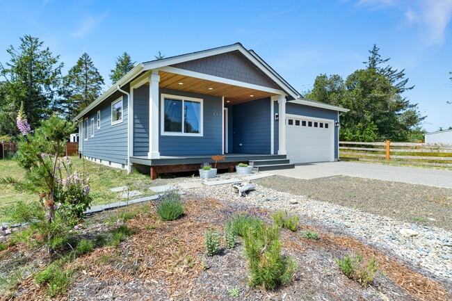 Building Photo - 899 Point Brown Ave SW