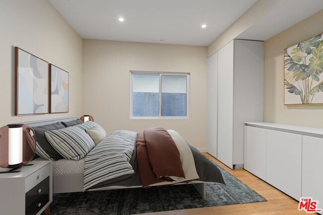 Building Photo - 1621 Malcolm Ave