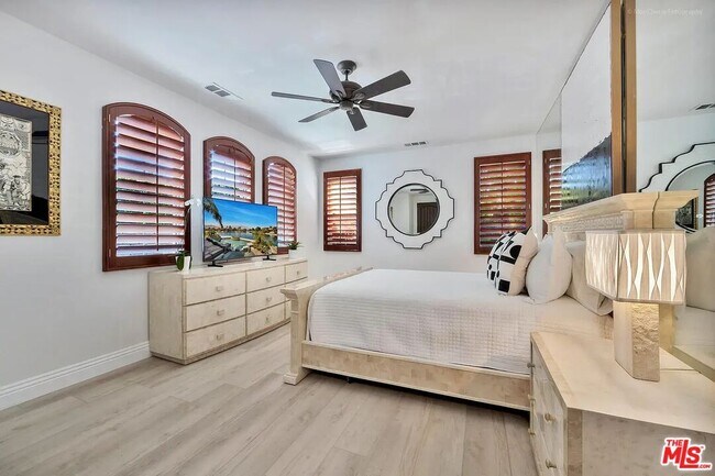 Building Photo - 14 Via Santa Velera