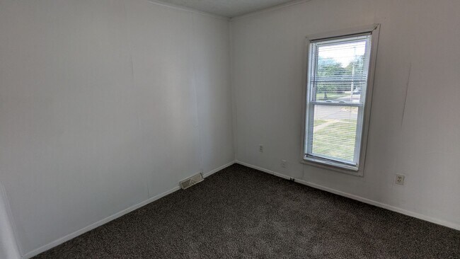 Building Photo - Springs Acquisitions, LLC 2387/2389 29th S...