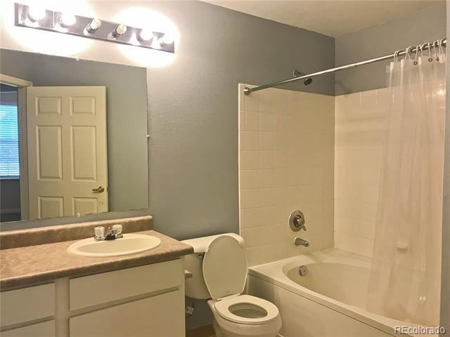 Building Photo - 12886 Ironstone Way