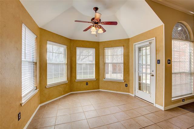 Building Photo - 909 Mallard Way